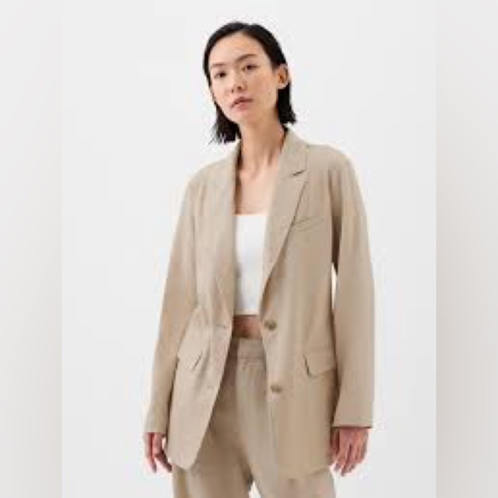 GAP Women's Cream Blazer Jacket